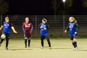 Bild 16 - Frauen am 26.10.12